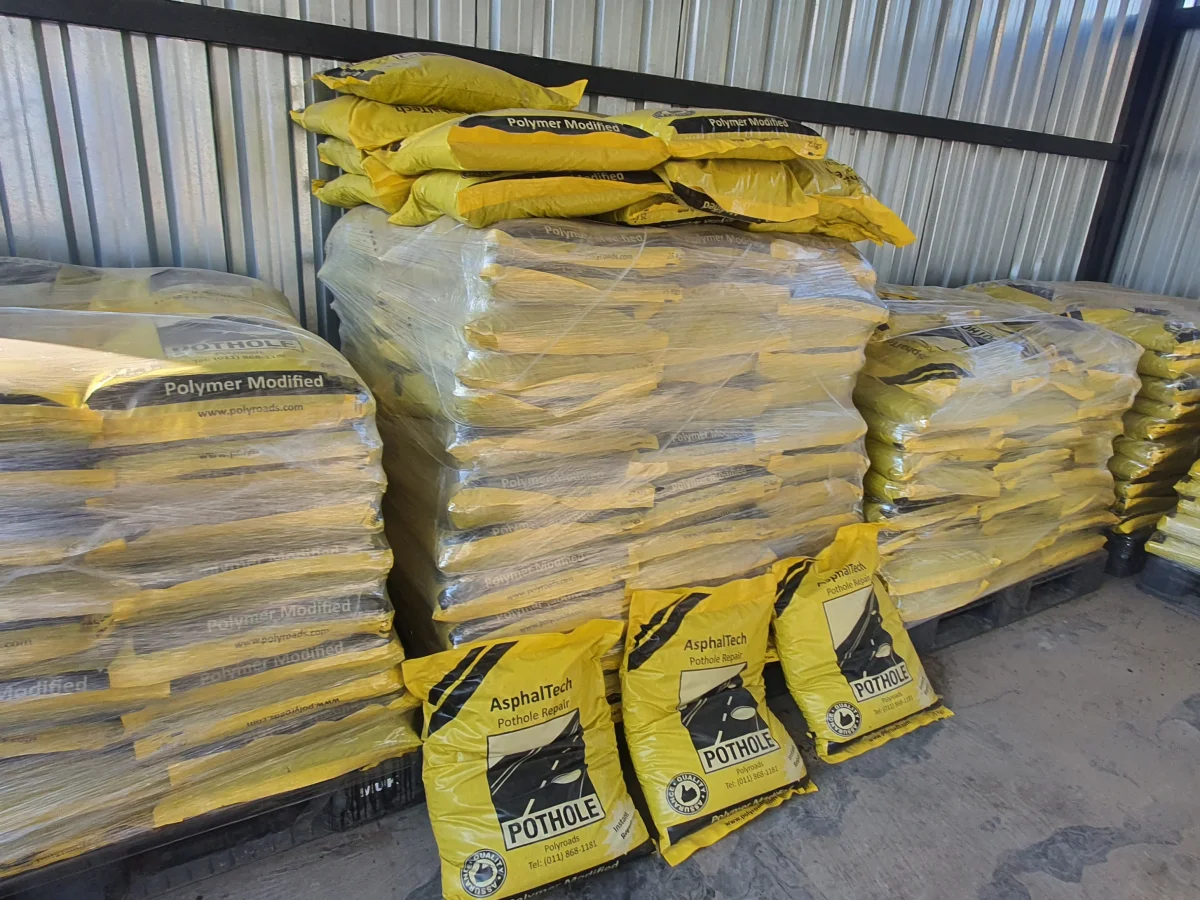 Instant pothole bags